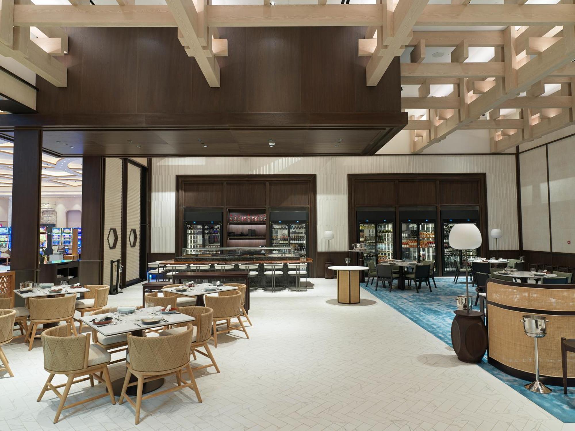 City Of Dreams Mediterranean - Integrated Resort, Casino & Entertainment Лімасол Екстер'єр фото The interior of the lounge