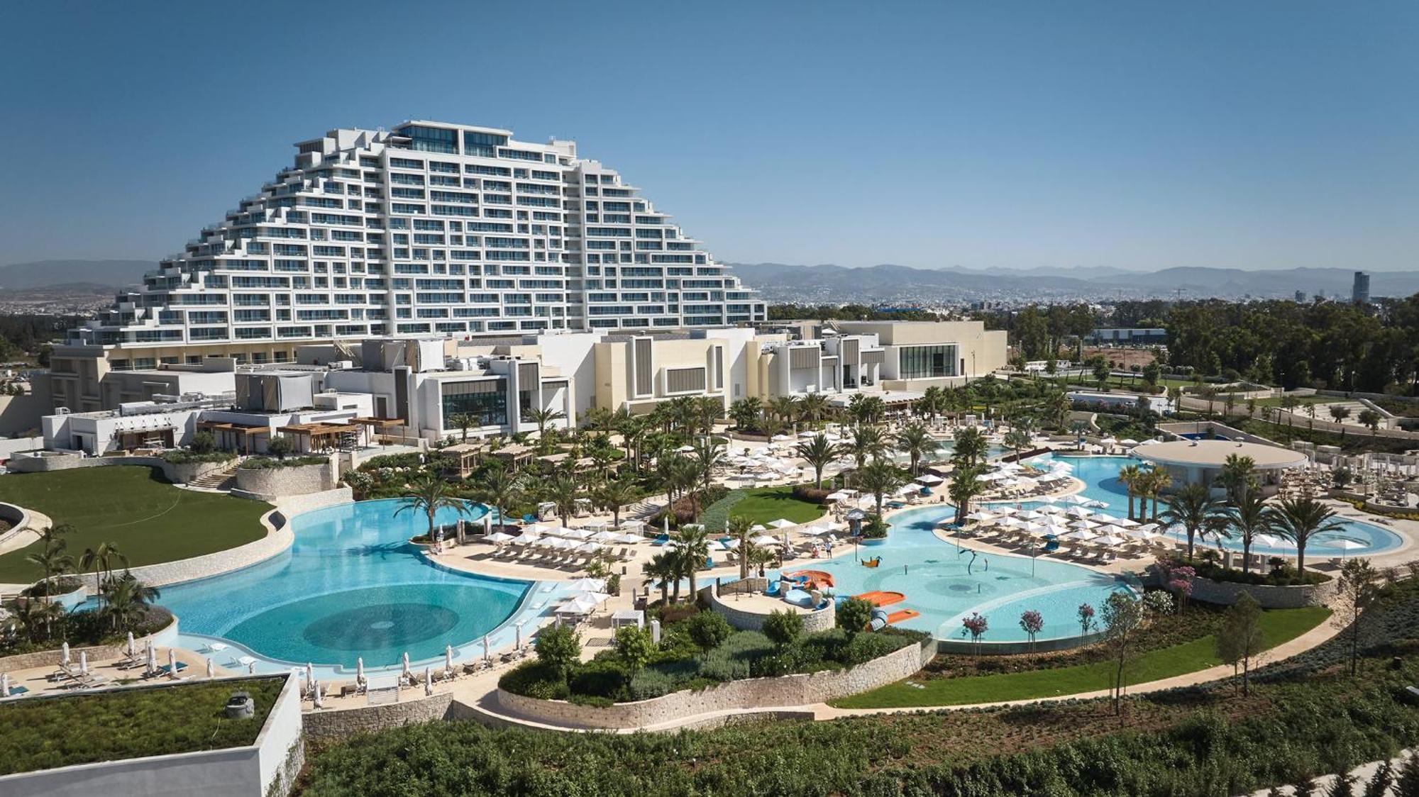 City Of Dreams Mediterranean - Integrated Resort, Casino & Entertainment Лімасол Екстер'єр фото The Atlantis Resort