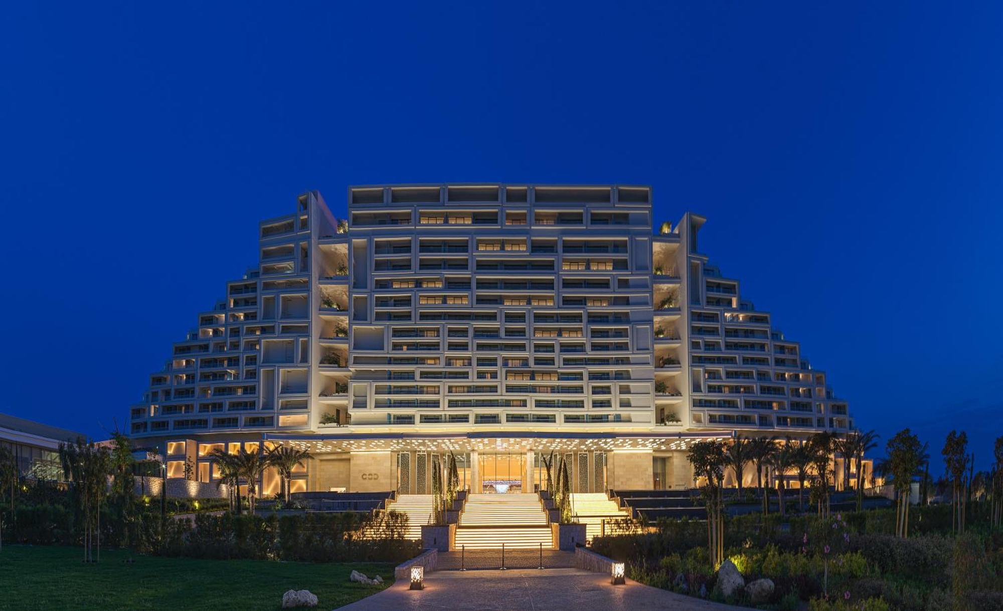 City Of Dreams Mediterranean - Integrated Resort, Casino & Entertainment Лімасол Екстер'єр фото The Royal